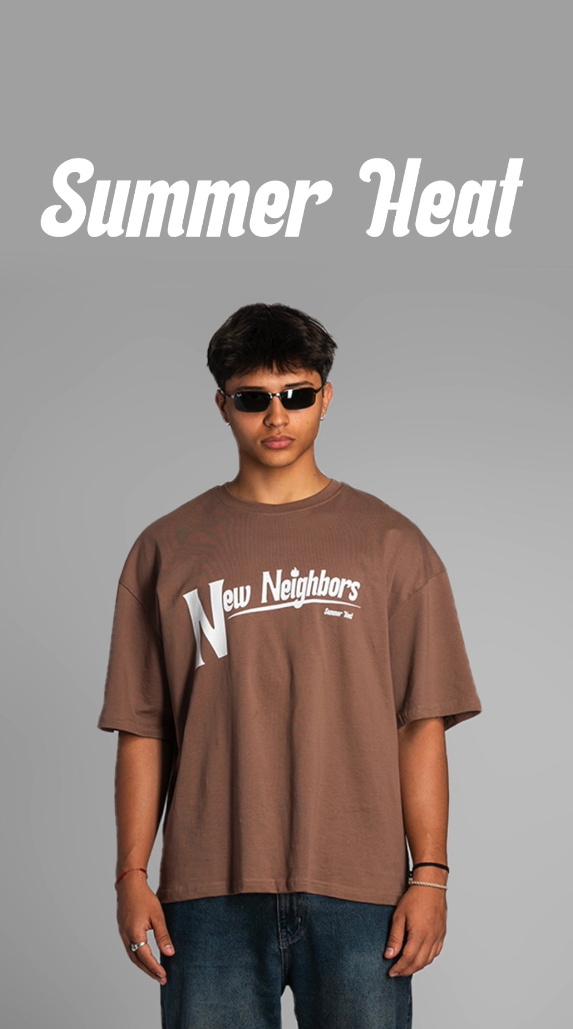 NEW NEIGHBORS T-SHIRT BROWN