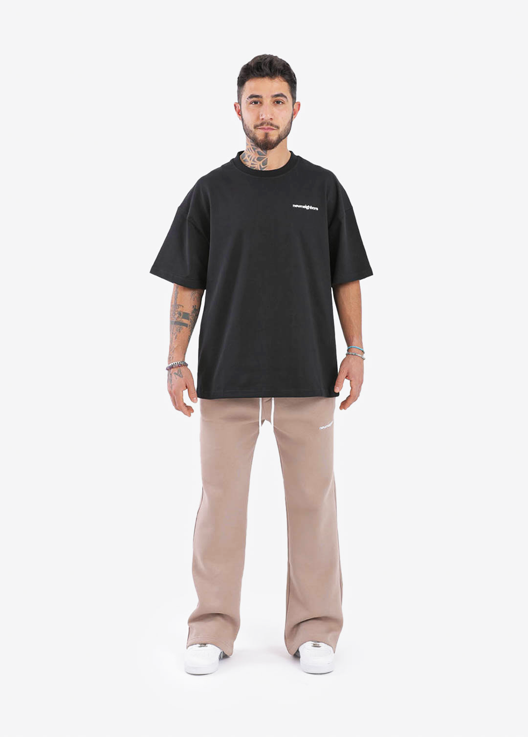 BASIC T-SHIRT